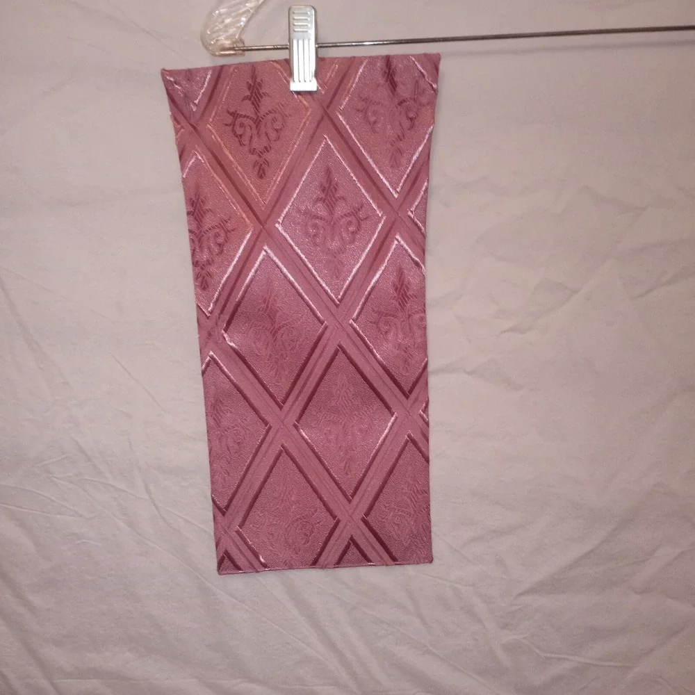 Terramina Size 8 Skirt Suit Pink Geometric Vintage Embroidered Jeweled